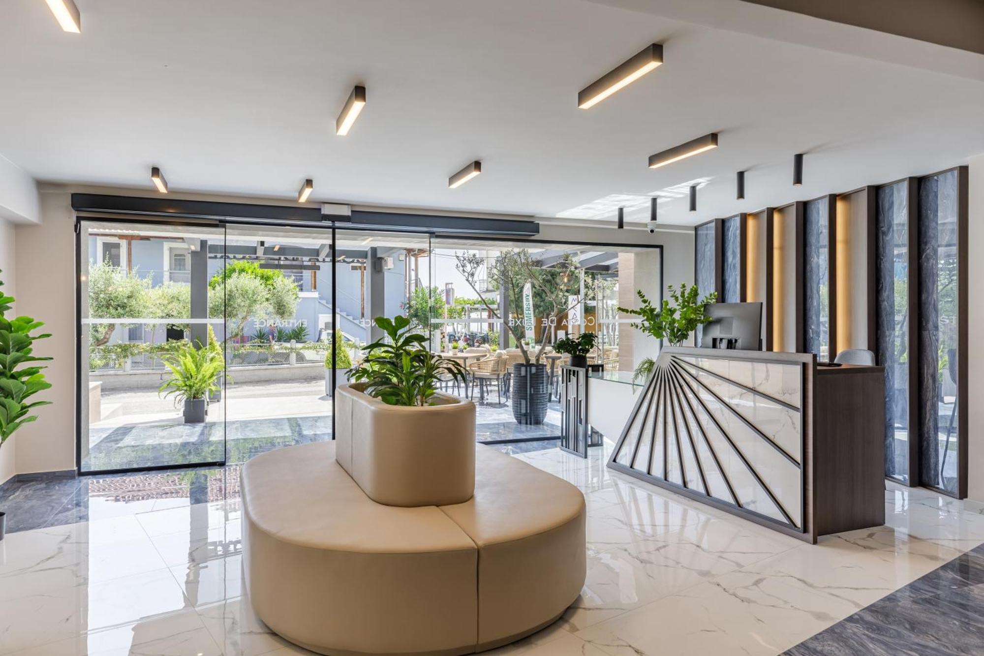 Costa De Luxe Suites Λεπτοκαρυά Εξωτερικό φωτογραφία